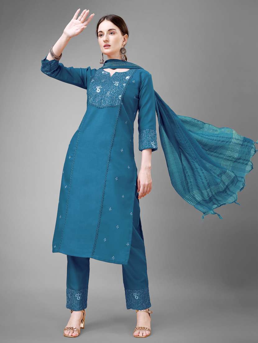 women three quarter sleeve kurta pant set