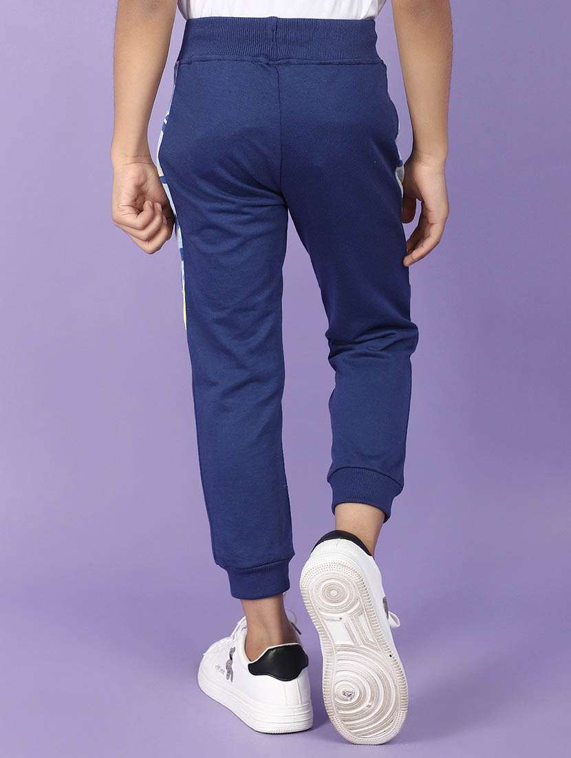boys mid rise placement print track pant - 20958705 -  Standard Image - 3