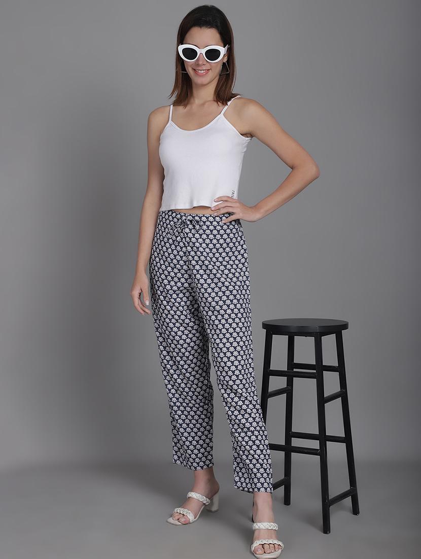 women printed wide leg pants - 20960248 - Standard Image - 3