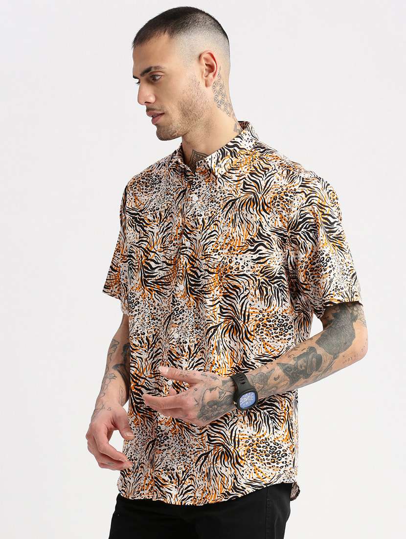men short sleeve animal printed casual shirt - 20960697 - Standard Image - 5