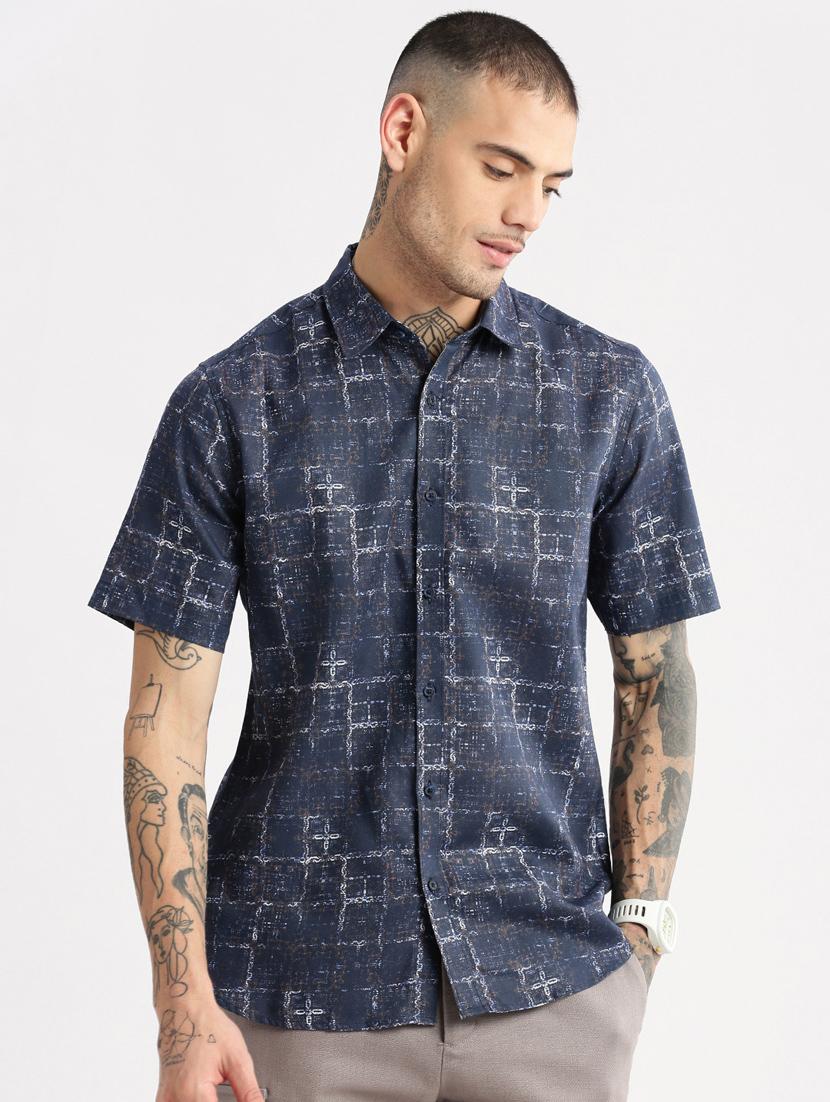 men navy blue regular fit collared printed casual shirt
