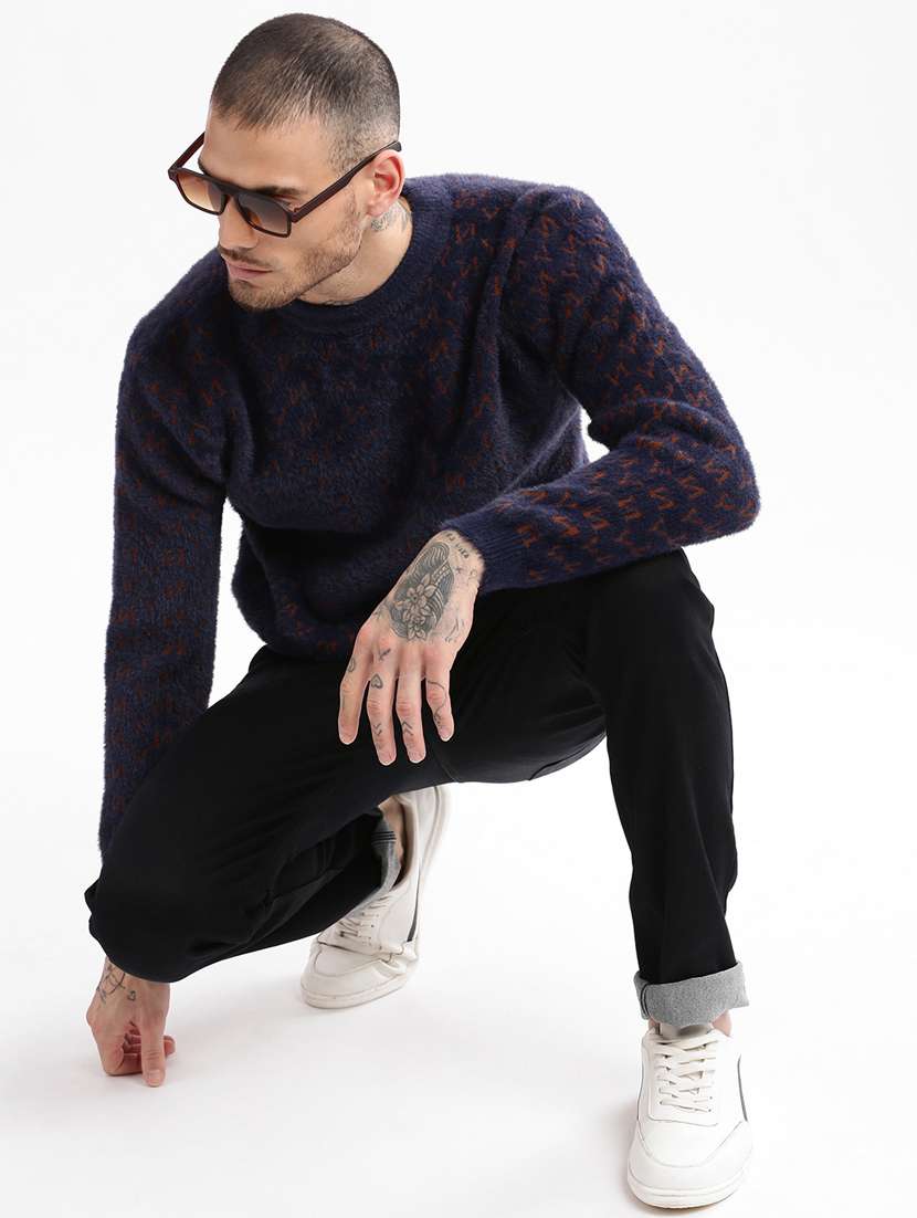 men long sleeved self design pullover - 20960853 -  Standard Image - 3