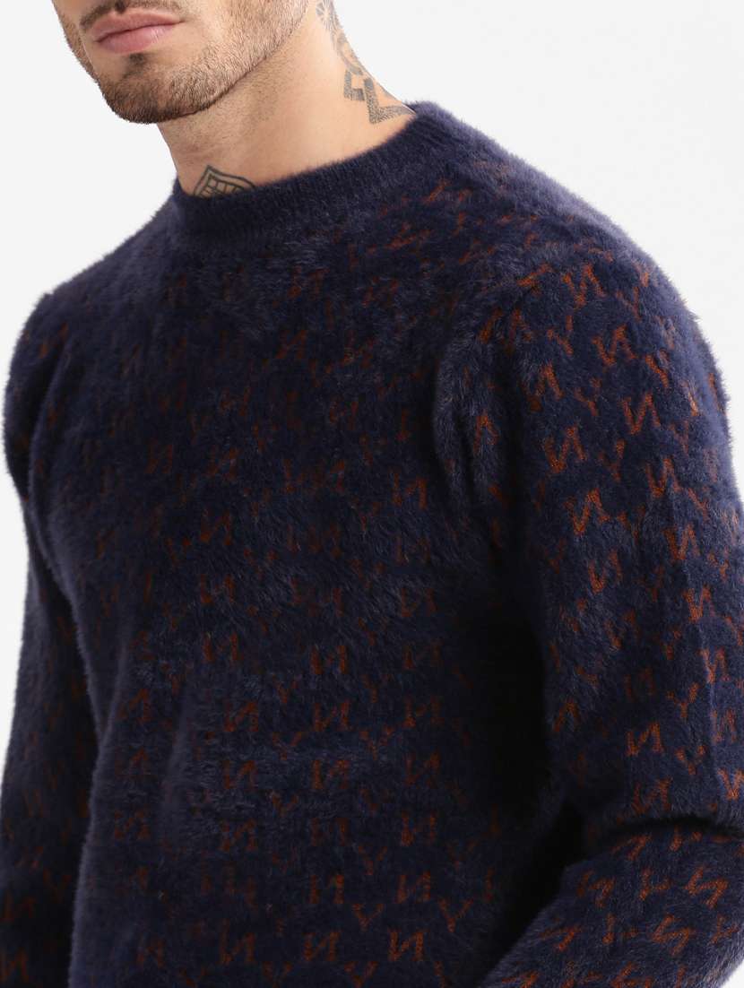 men long sleeved self design pullover - 20960853 -  Standard Image - 5