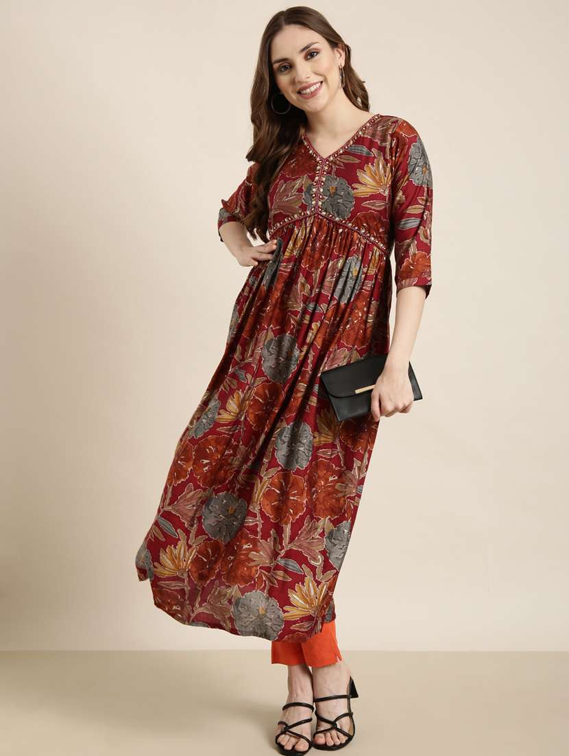 women maroon v neck flared kurta - 20960876 - Standard Image - 3