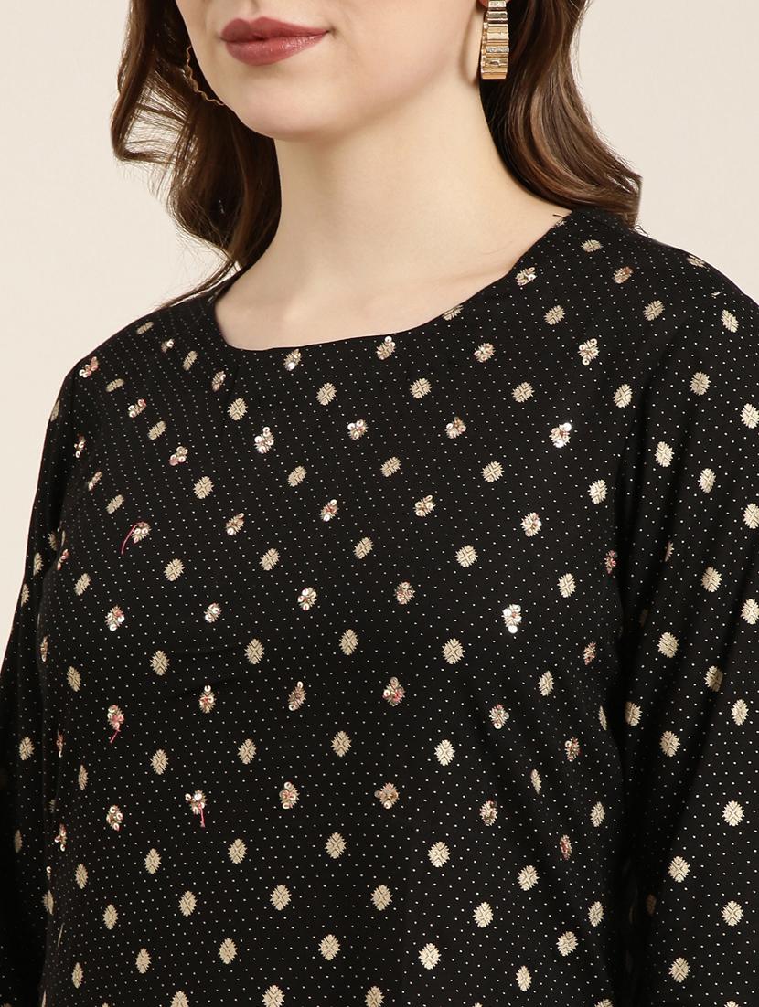 women black round neck straight kurta - 20960908 - Standard Image - 5