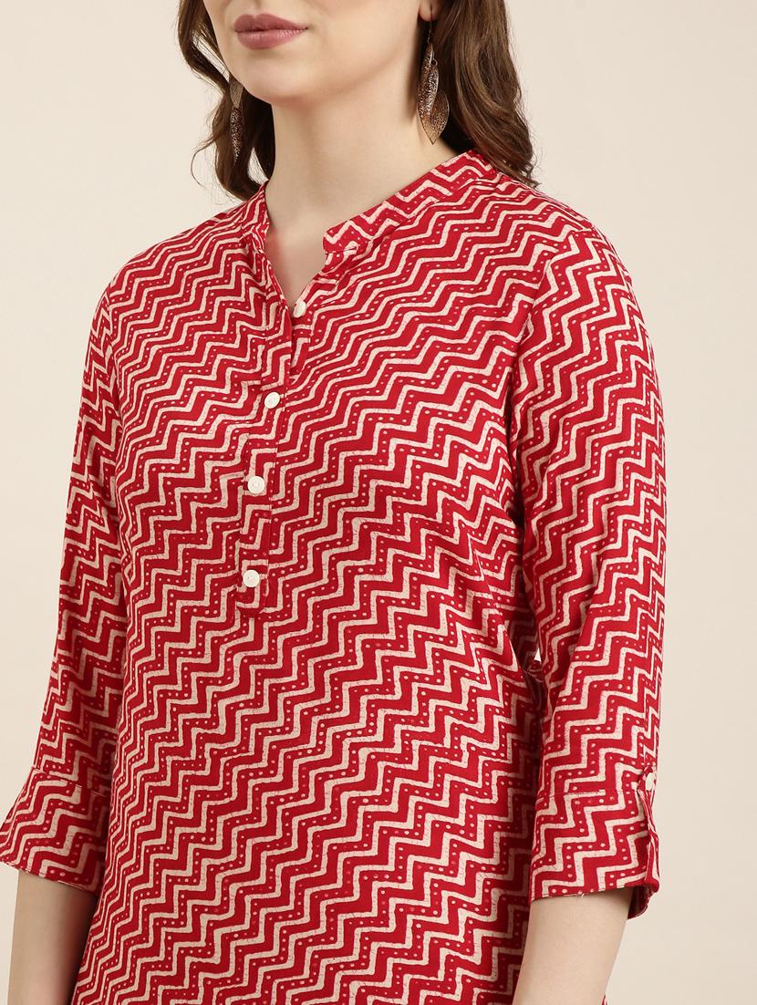 women red mandarin neck straight kurta - 20960927 - Standard Image - 5