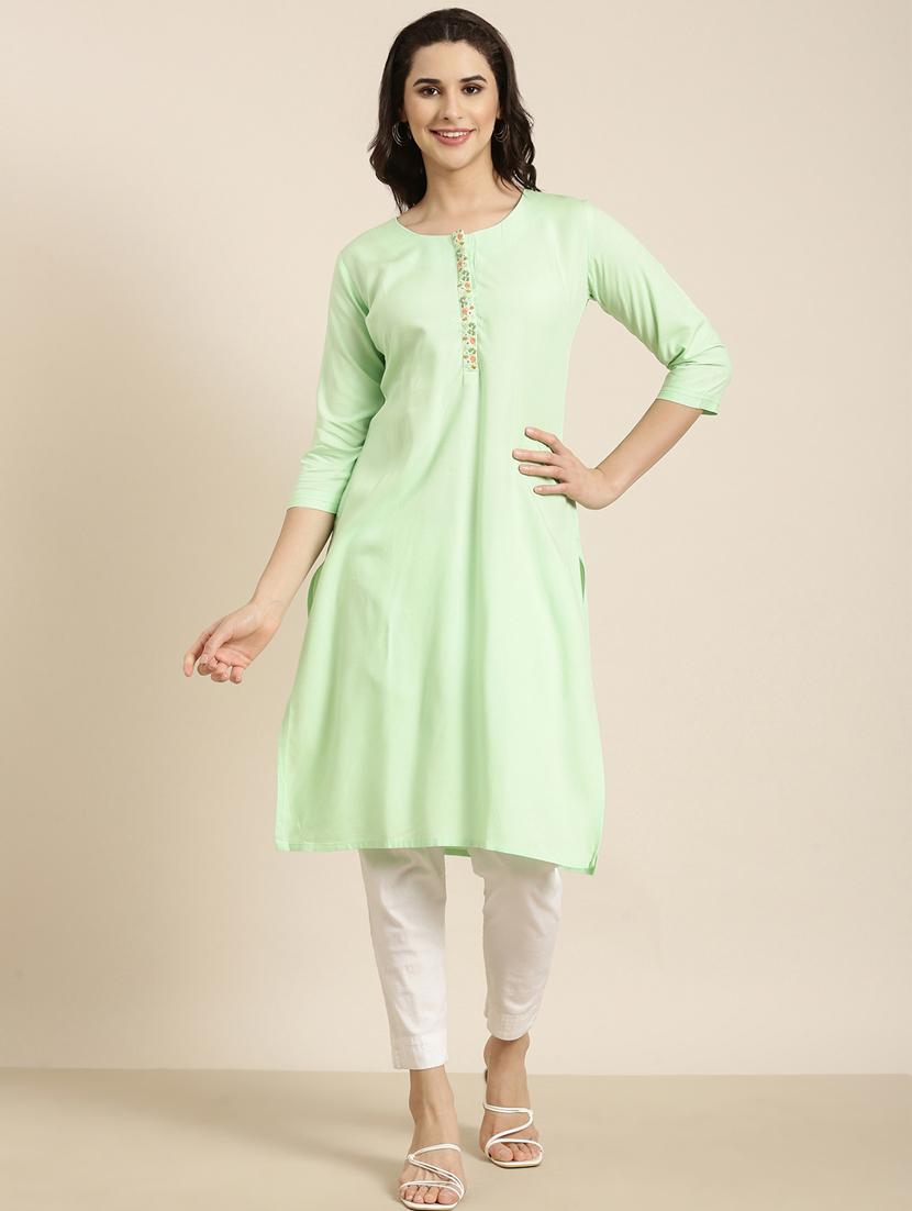 women green round neck straight kurta - 20960962 -  Zoom Image - 0