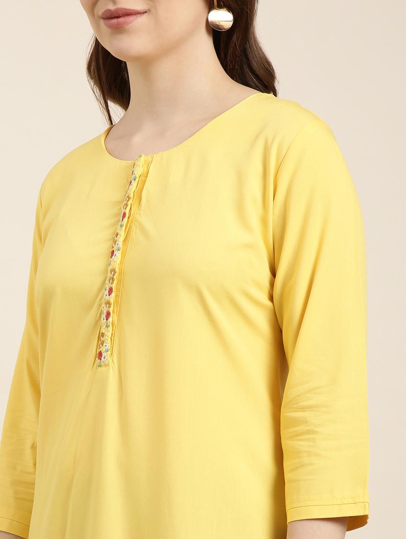 women yellow round neck straight kurta - 20960963 - Standard Image - 5