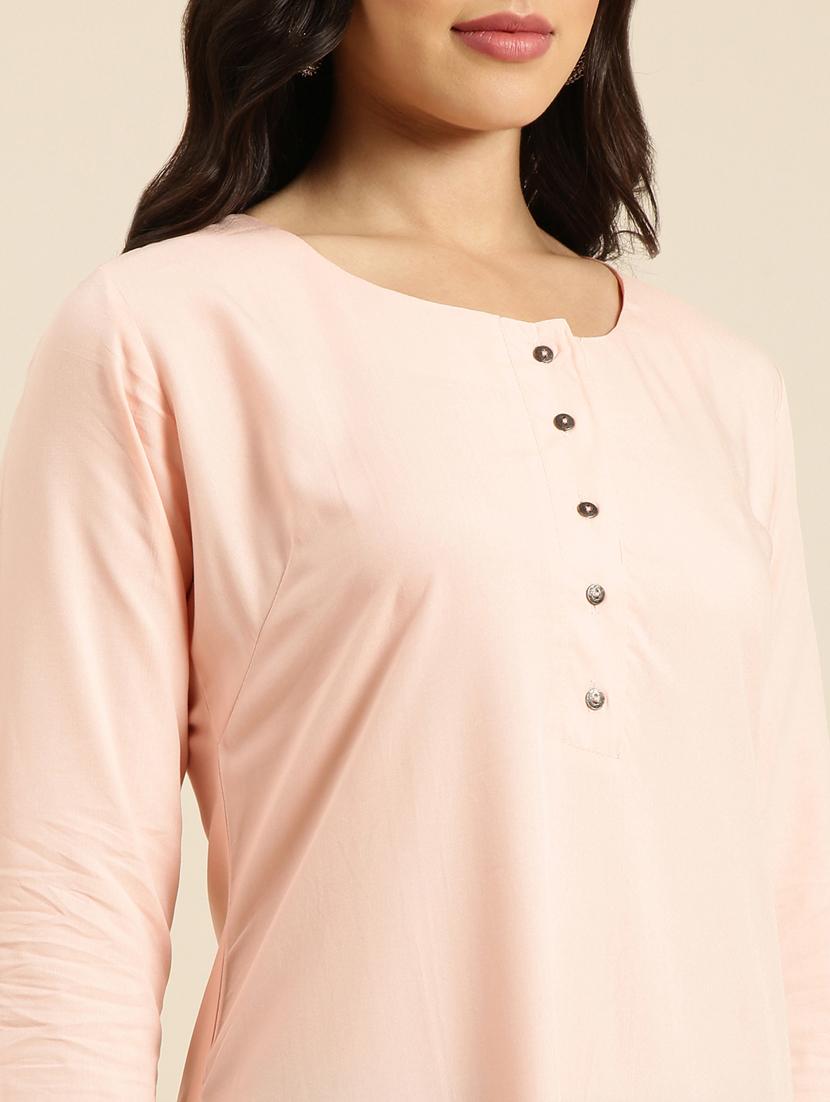 women peach round neck straight kurta - 20960968 - Standard Image - 5