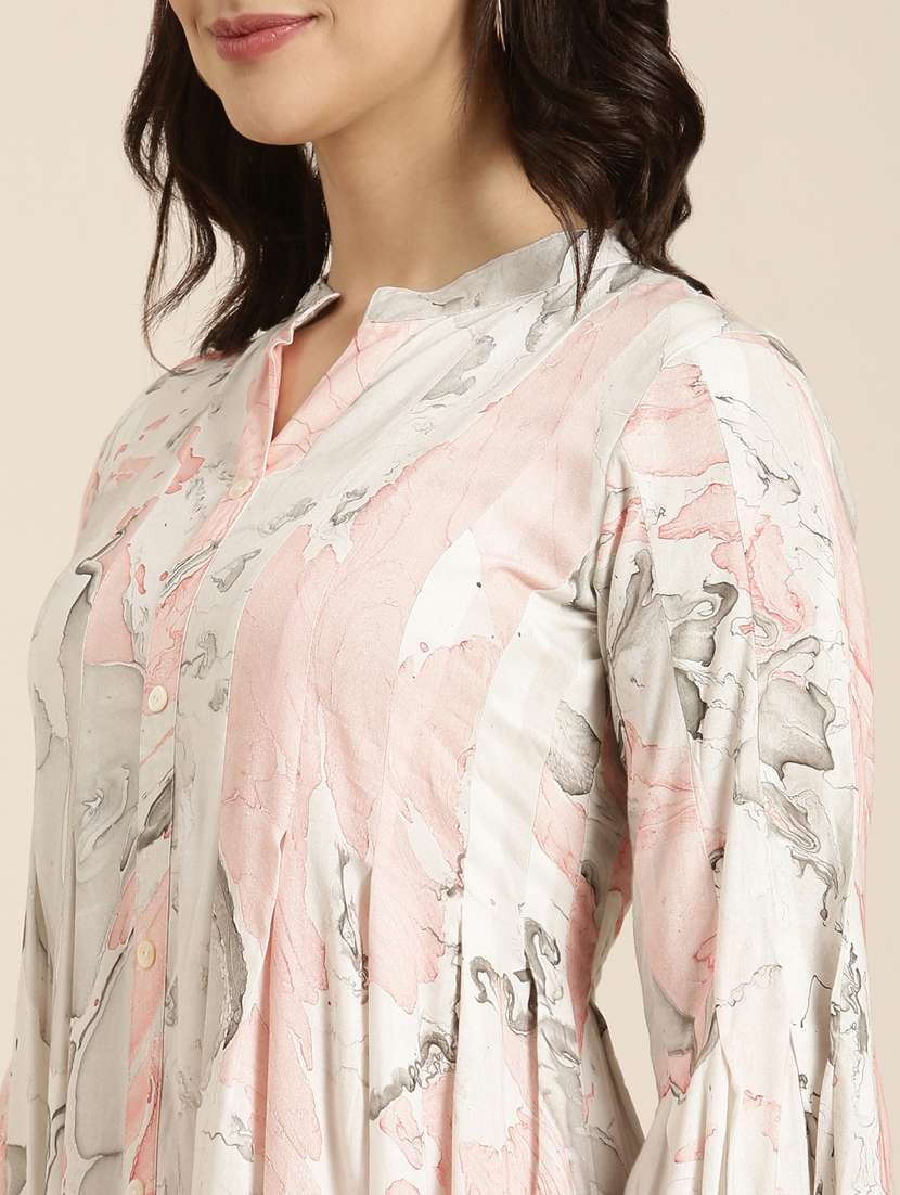 women bell sleeve a-line kurta - 20961036 - Standard Image - 5