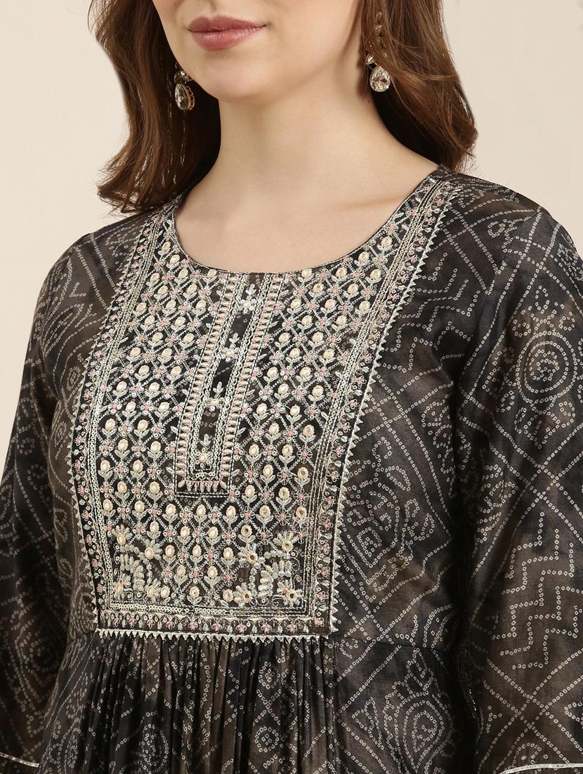 women bandhani round neck kurta pant set with dupatta - 20961088 - Standard Image - 5
