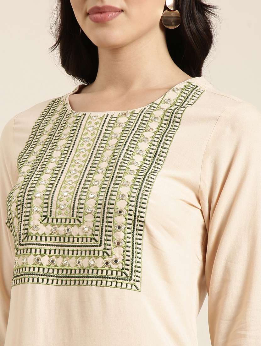 women embroidered kurta salwar set with dupatta - 20961142 -  Standard Image - 5
