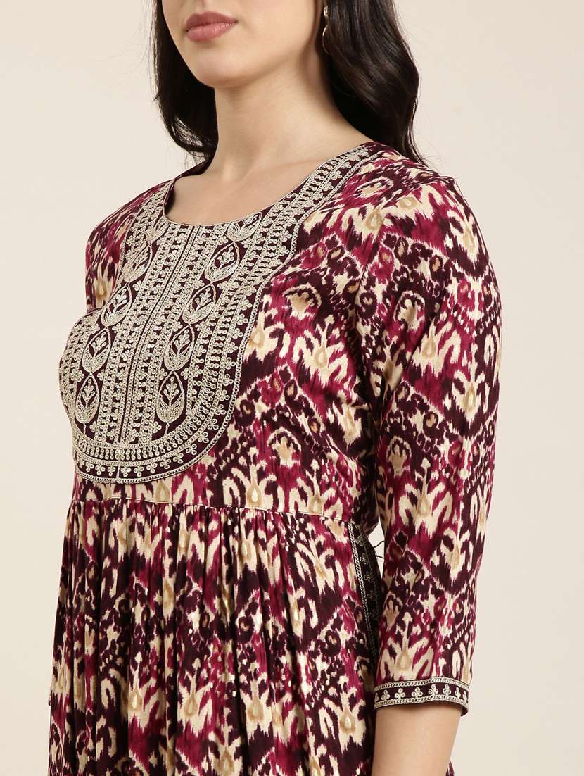 women ikat round neck kurta pant set with dupatta - 20961186 -  Standard Image - 5