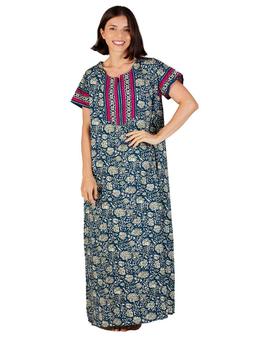 women printed notch neck nighty