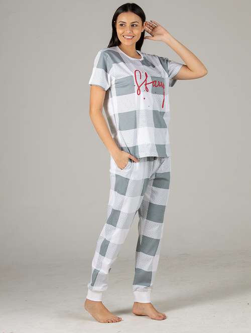 women round neck printed pyjama nightwear set - 20962208 -  Standard Image - 0