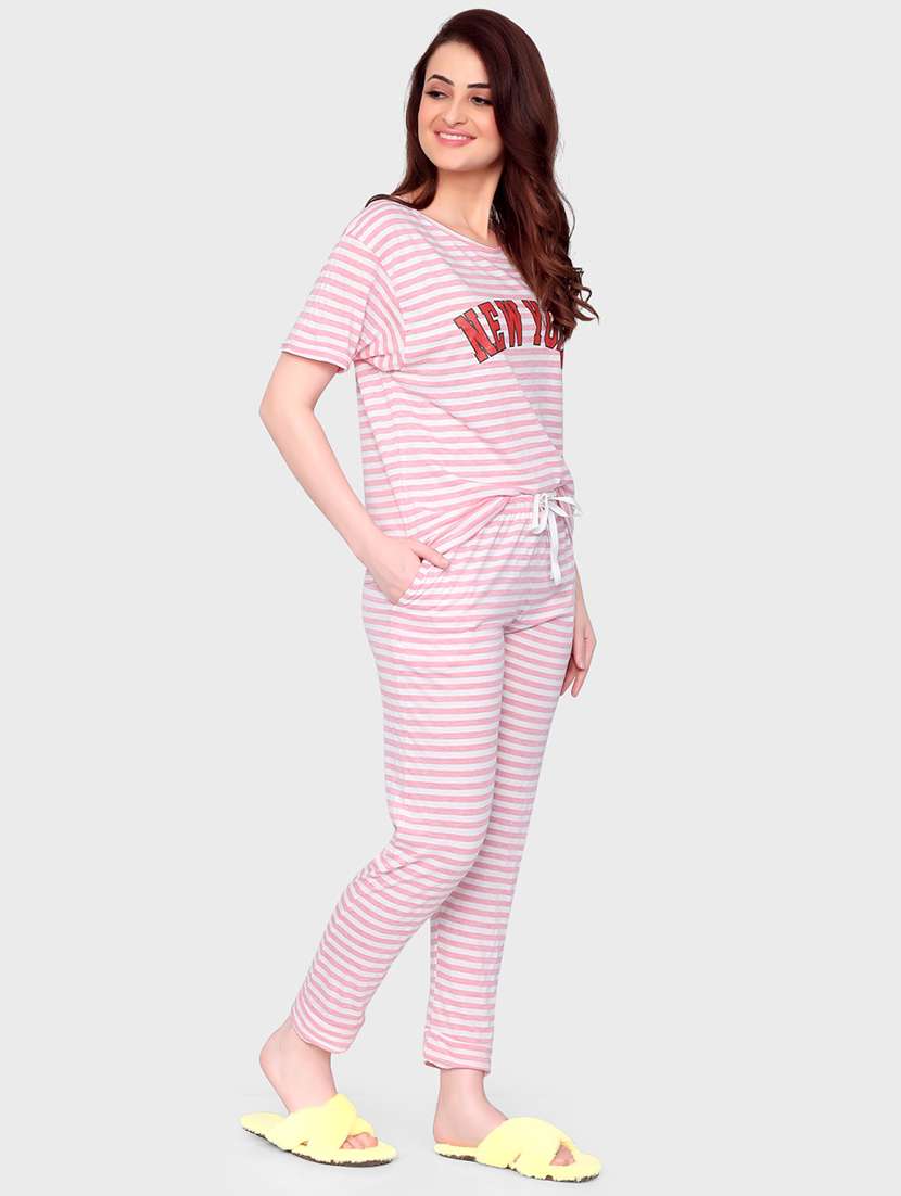 women round neck printed pyjama nightwear set