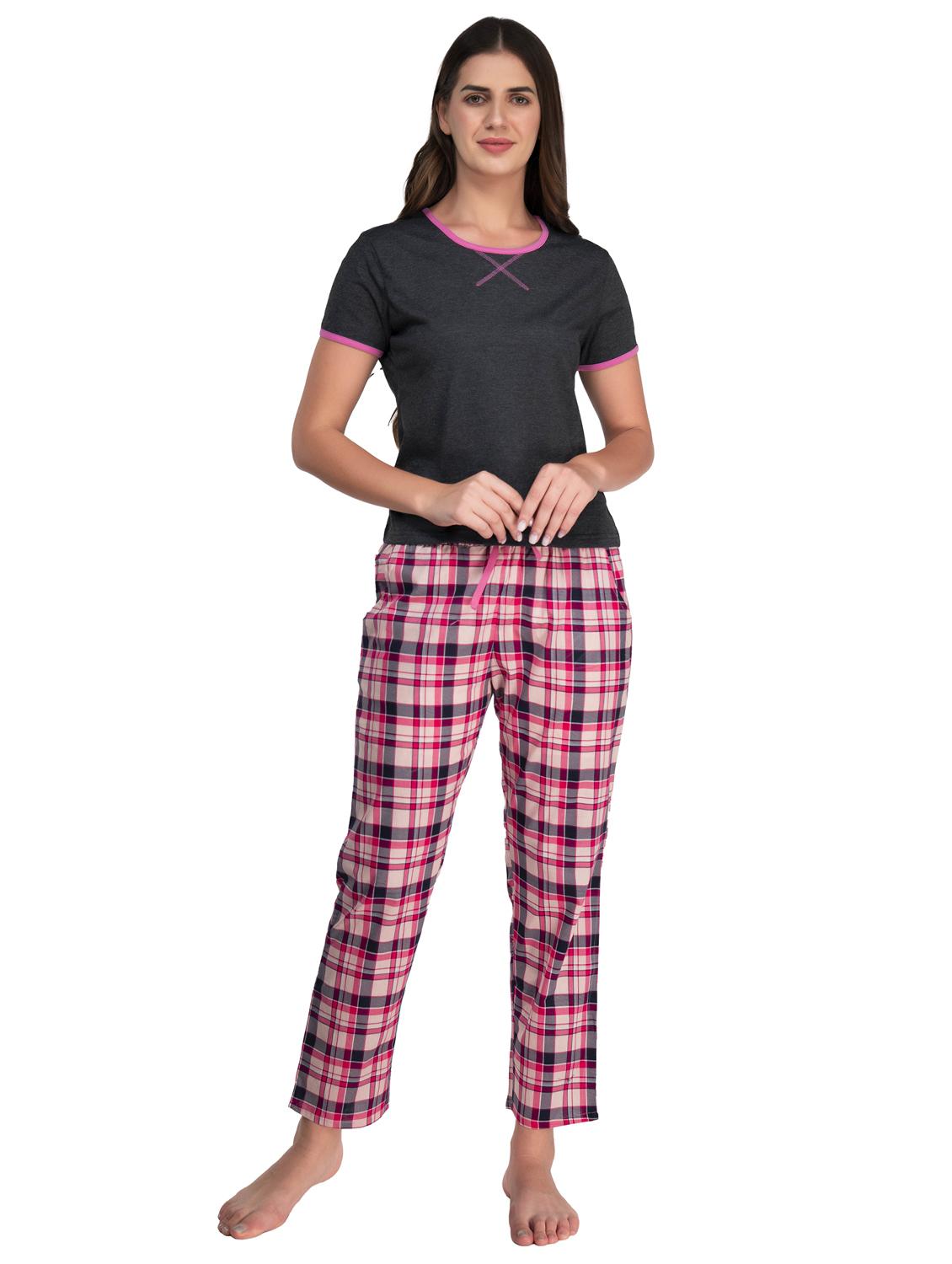 women round neck checks pyjama nightwear set - 20962242 - Zoom Image - 0