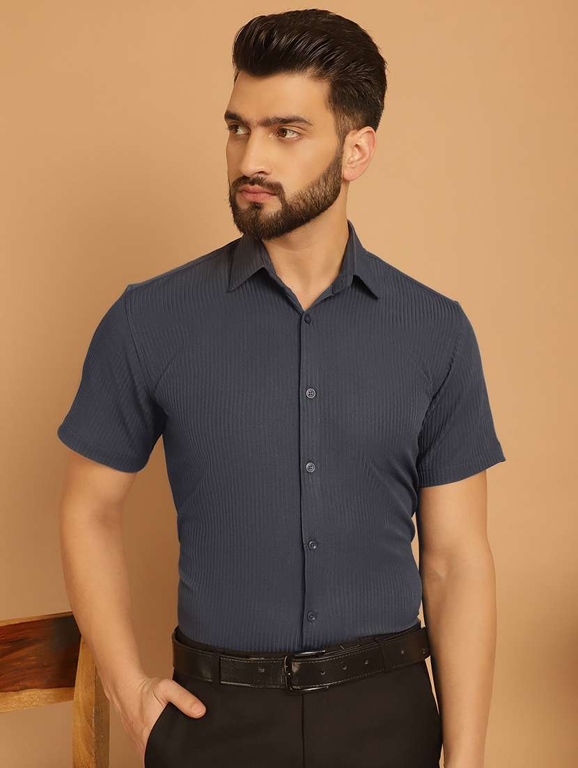 men collared short sleeve formal shirt