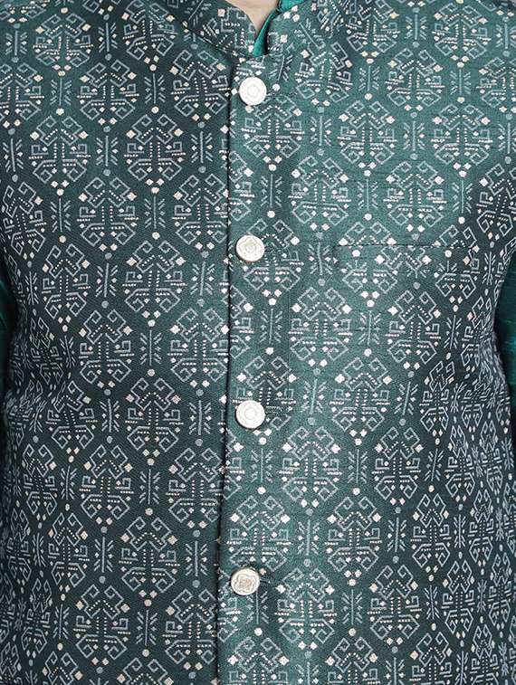 men full sleeve kurta pyjama with jacket ethnic wear set - 20965404 -  Standard Image - 5