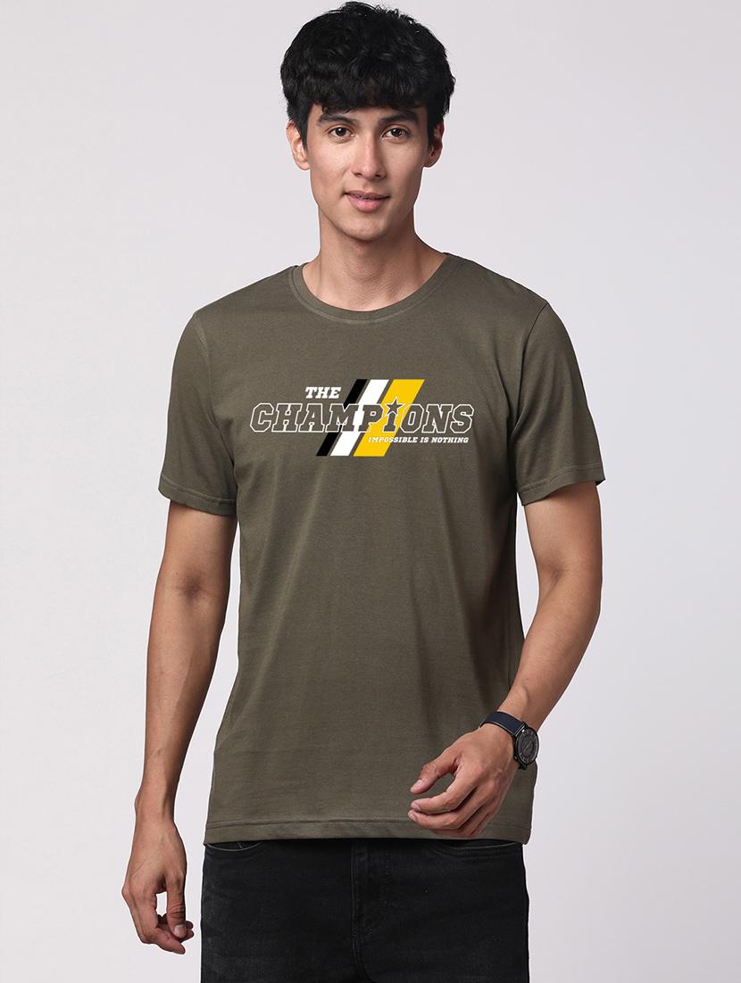 men round neck chest print t-shirt - 20966248 - Zoom Image - 0