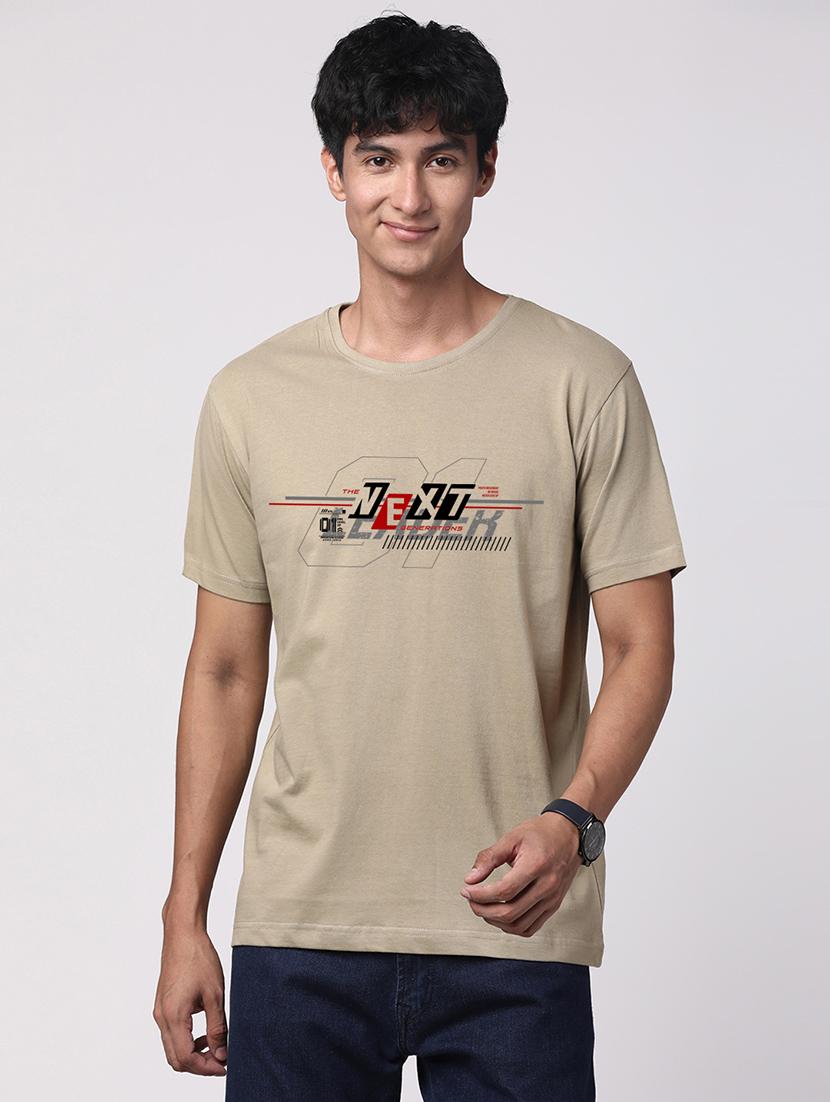 men round neck chest print t-shirt - 20966273 -  Zoom Image - 0