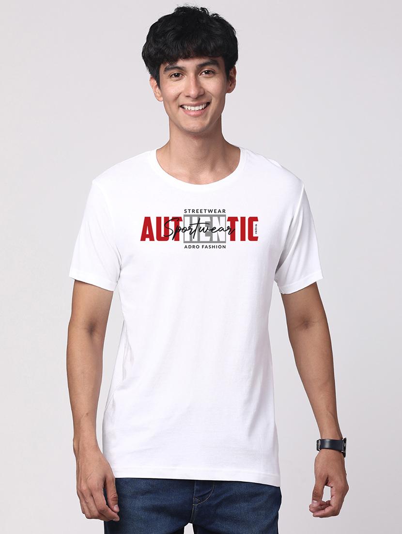 men round neck chest print t-shirt - 20966312 - Zoom Image - 0