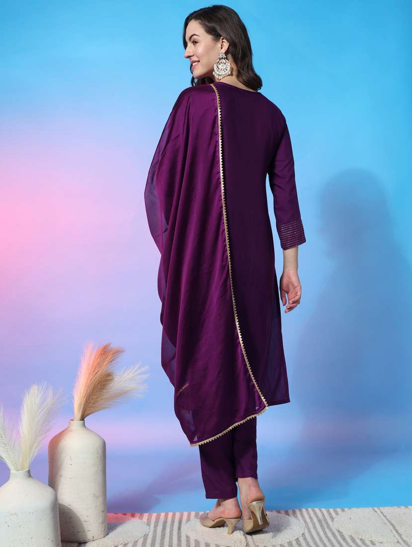 women embroidered kurta pant suit set - 20968494 -  Standard Image - 3
