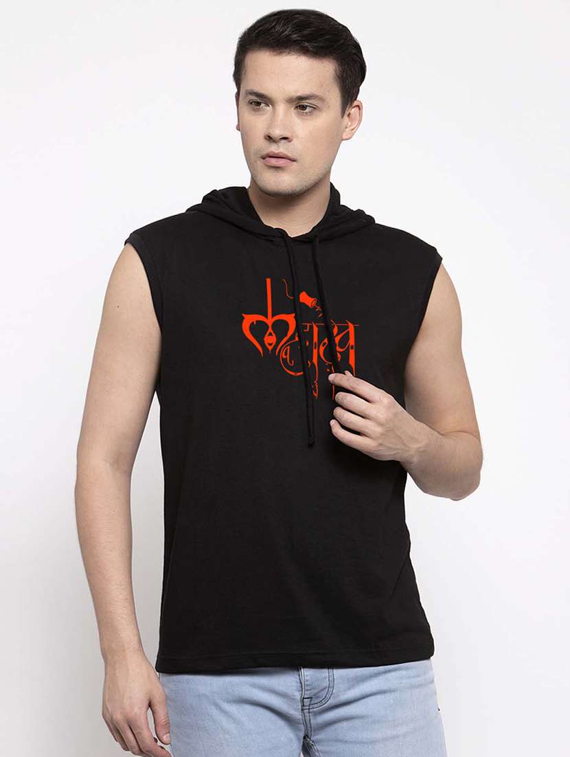 men hood neck chest printed t-shirt