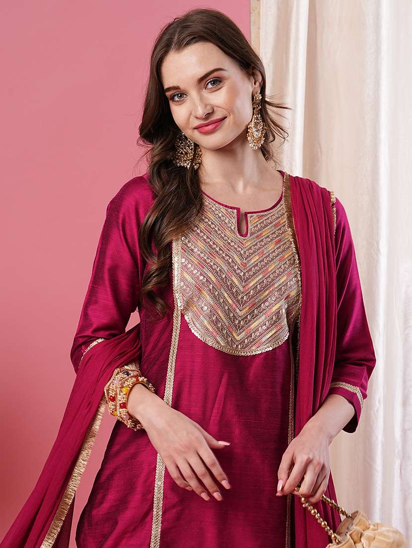 women magenta kurta palazzo set with dupatta - 20969784 -  Standard Image - 3