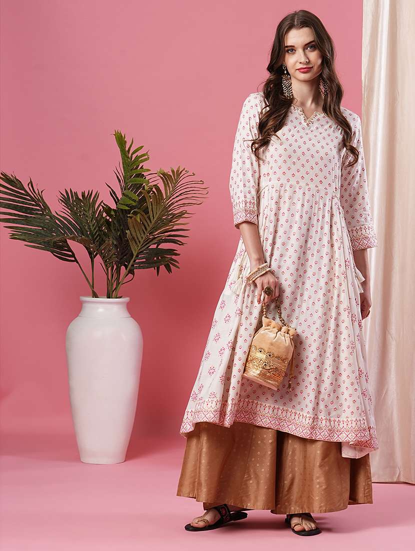 women notch neck foil printed a-line kurta - 20969790 - Zoom Image - 0
