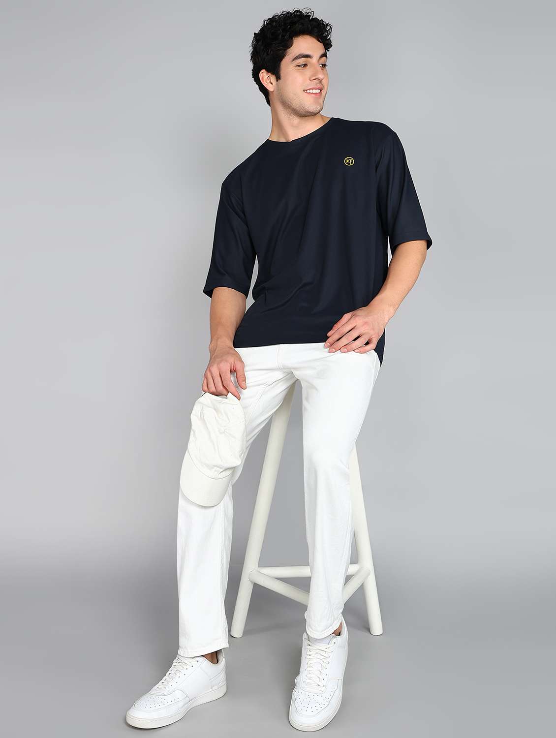 men crew neck logo print t-shirt - 20970434 -  Standard Image - 3