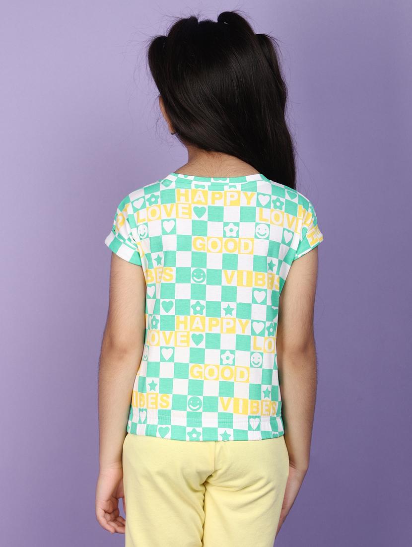 girls round neck printed regular tee - 20970536 - Standard Image - 3