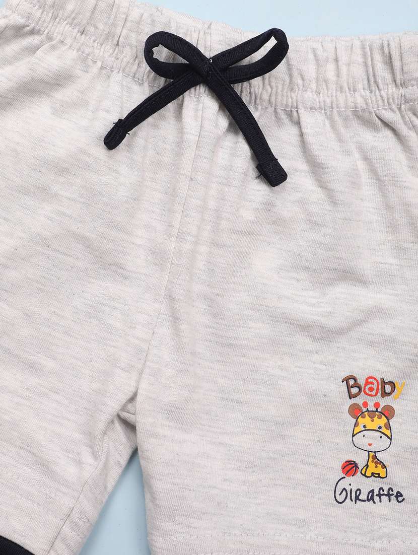 boys multicolored printed set of 2 shorts - 20970550 -  Standard Image - 5