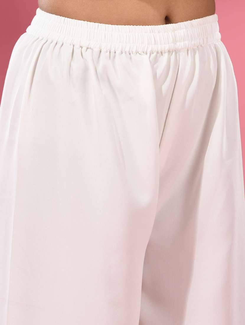 women floral kurta palazzo set with dupatta - 20970865 -  Standard Image - 3