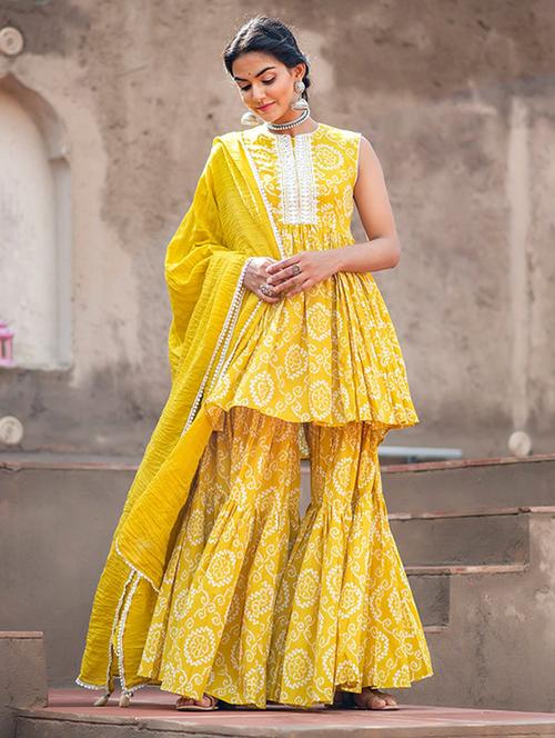 yellow kurta sharara set with dupatta - 20971313 - Standard Image - 0