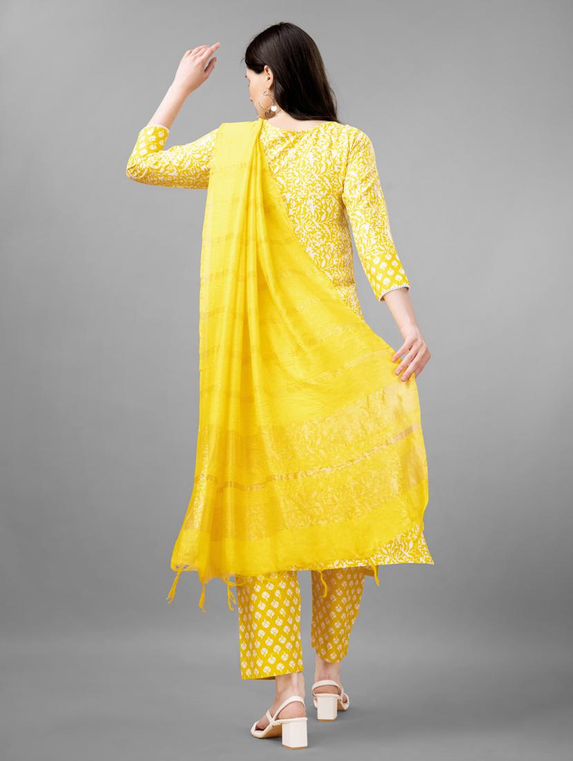 women three quarter sleeve kurta pant set - 20971635 - Standard Image - 3