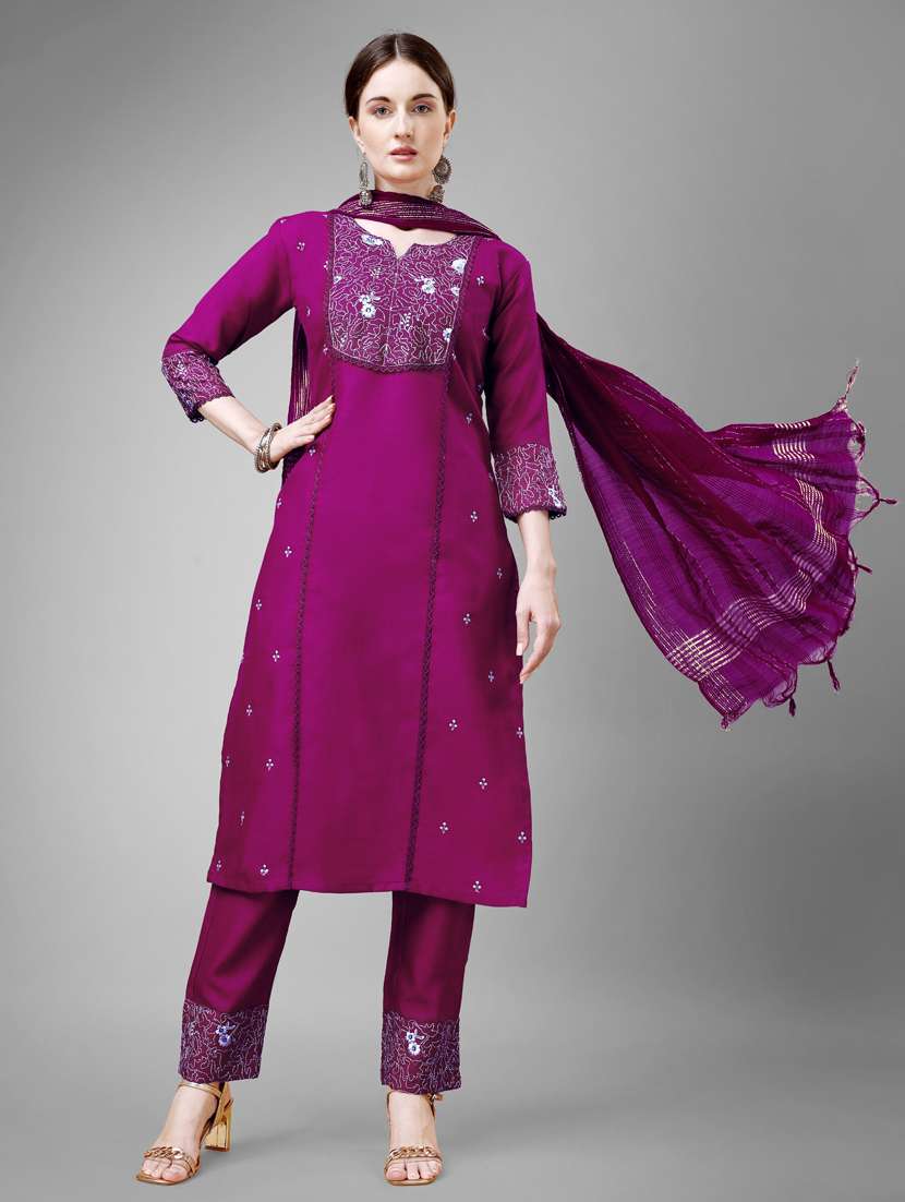 women embroidered kurta pant suit set - 20971699 -  Zoom Image - 0