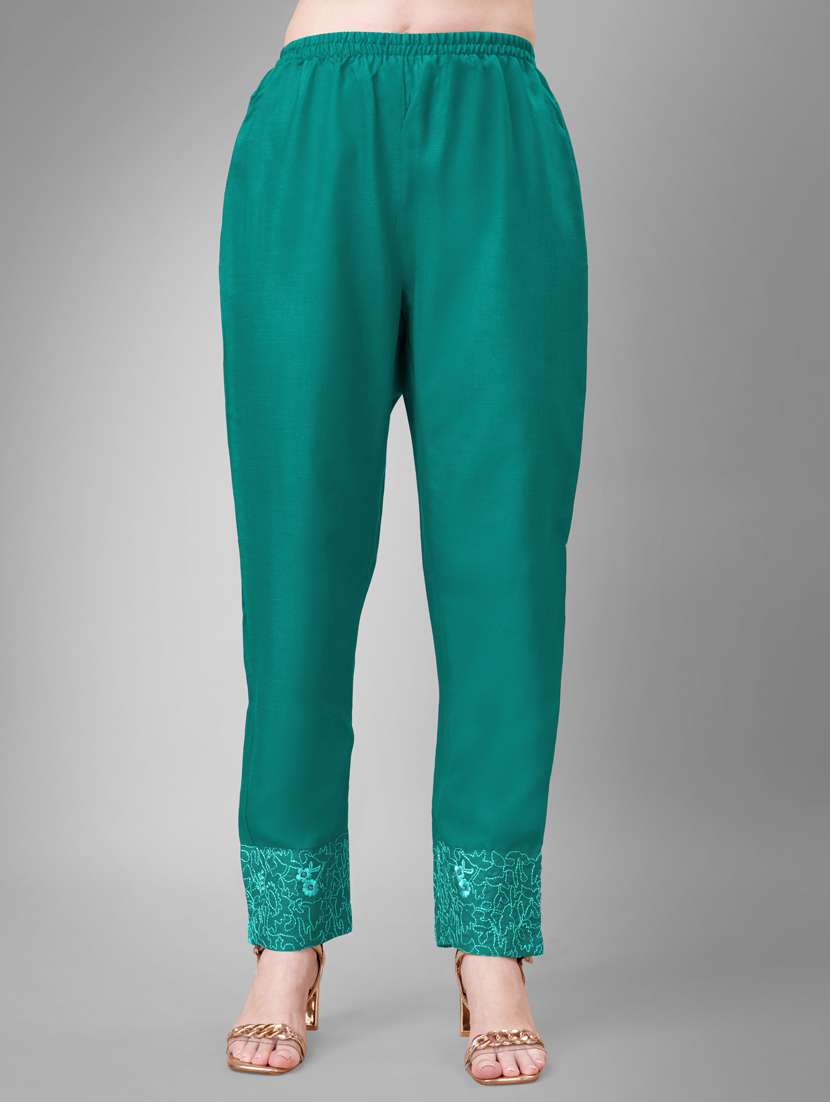 women embroidered kurta pant suit set - 20971700 - Standard Image - 3