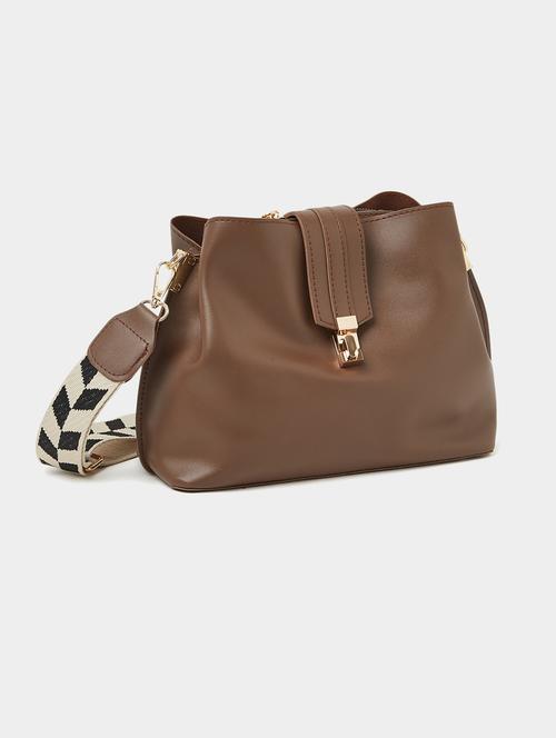 brown solid sling bag - 20977376 - Standard Image - 0
