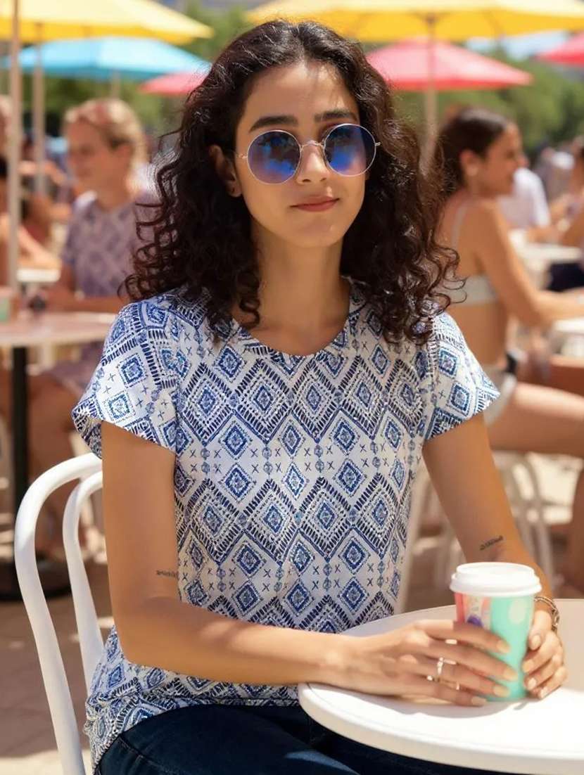 women printed round neck t-shirt