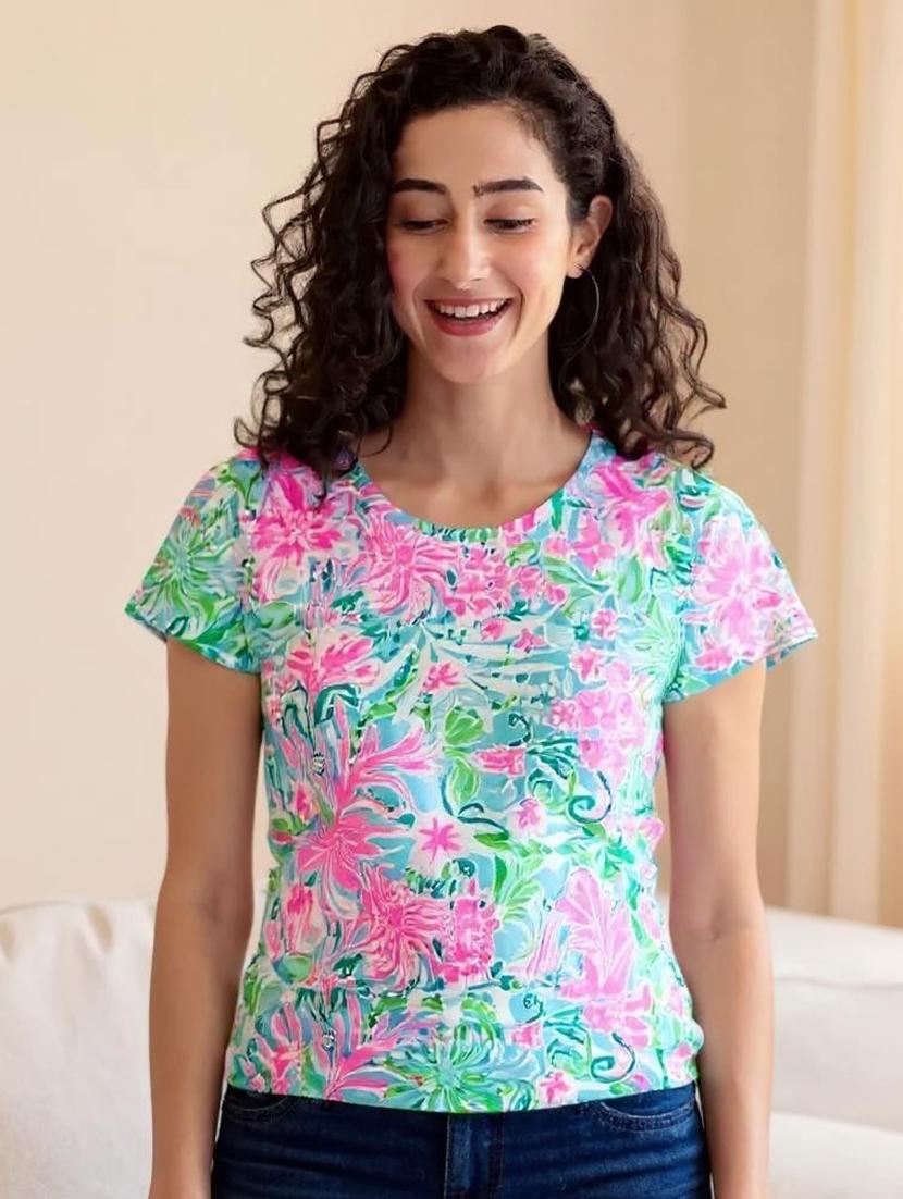 women floral printed round neck t-shirt - 20982424 - Zoom Image - 0
