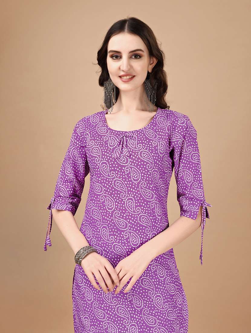 women round neck bandhani kurta pant set - 20982527 -  Standard Image - 5