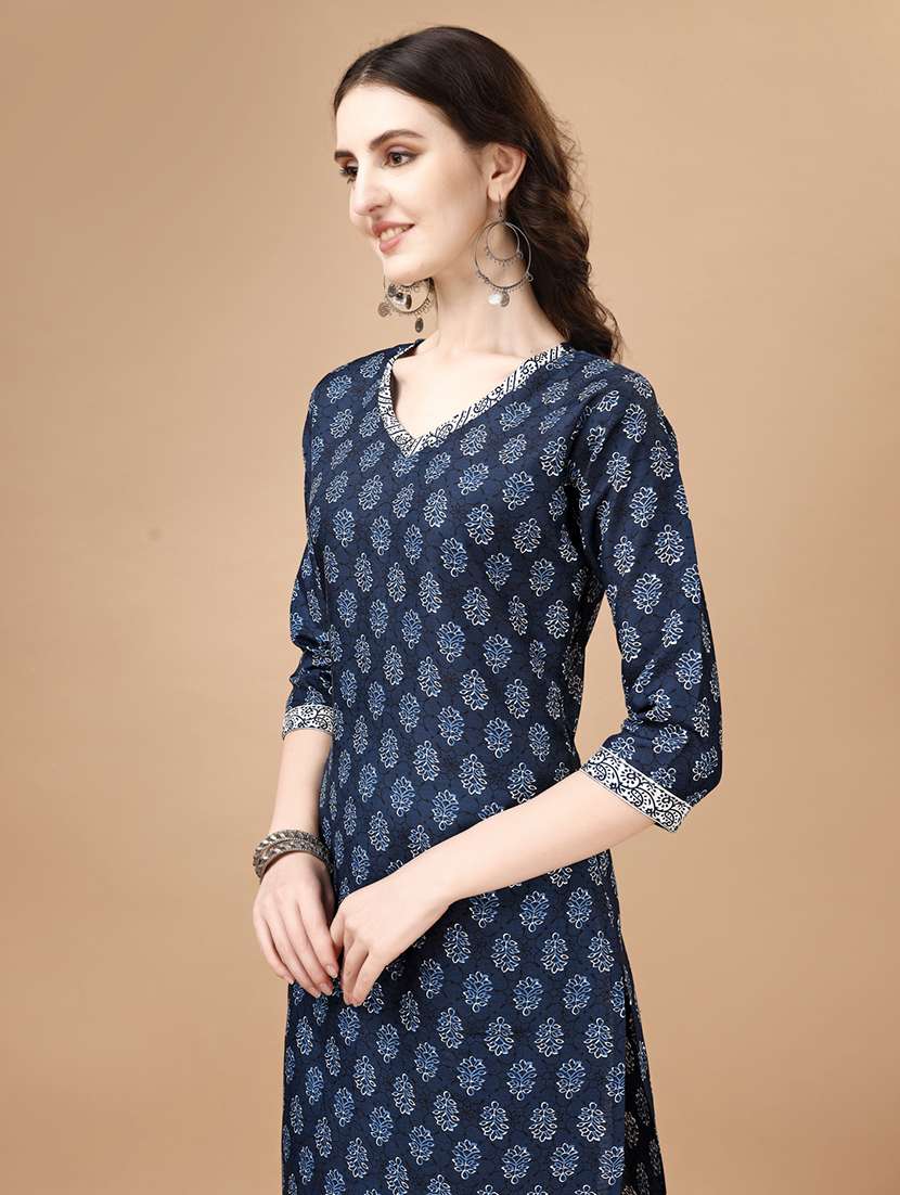 women blue v neck kurta pant set  - 20982529 -  Standard Image - 5