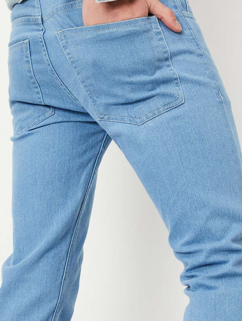 men solid mid rise cotton jeans - 20983247 - Standard Image - 5