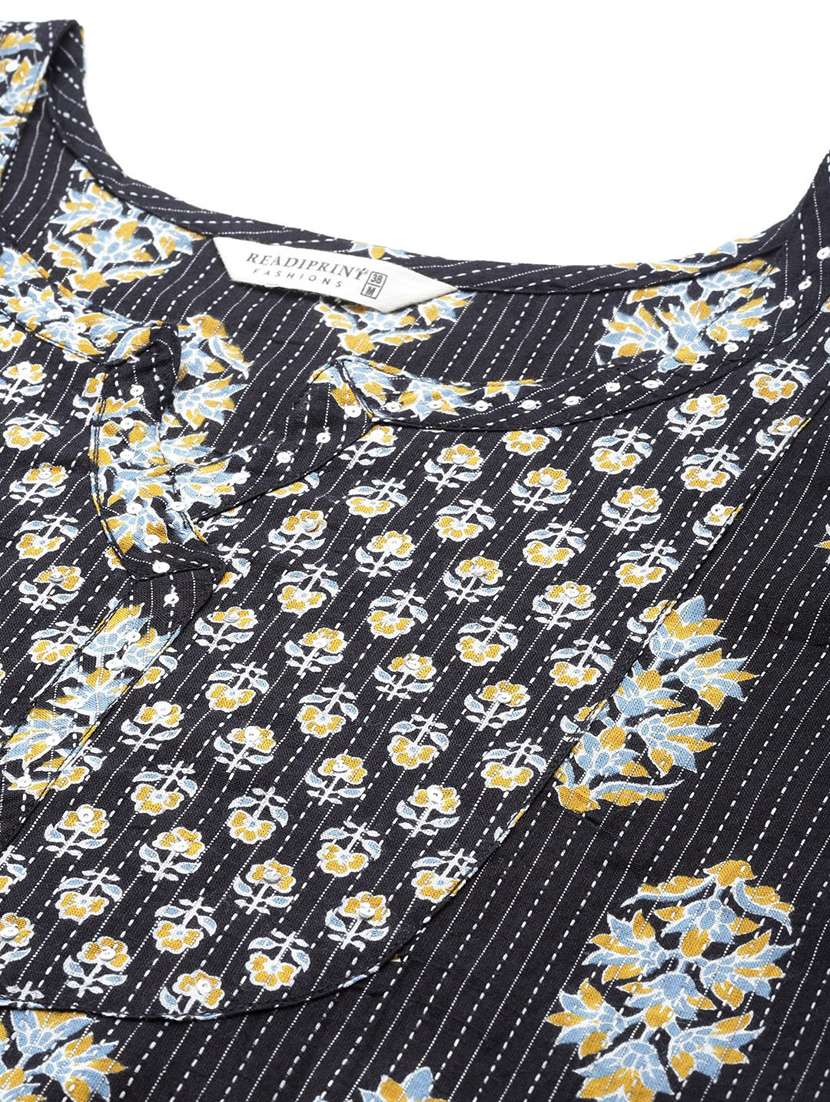 women three quarter sleeve kurta pant set - 20999668 -  Standard Image - 5