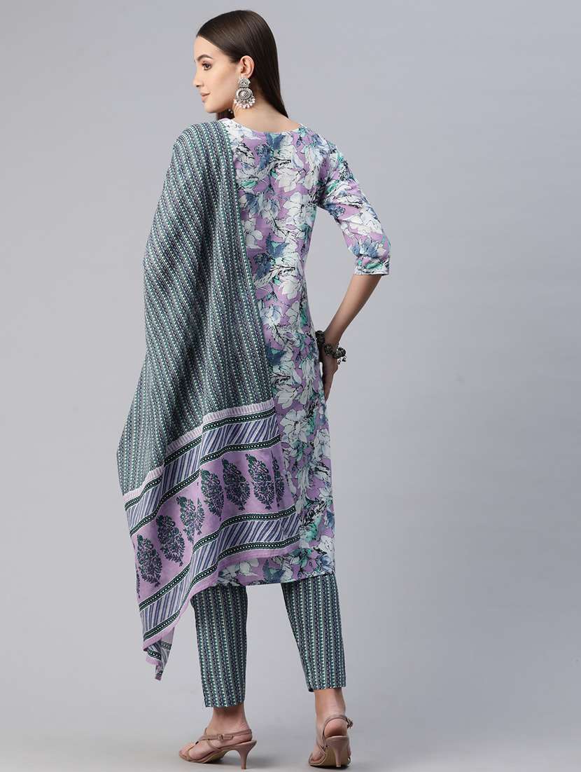 women three quarter sleeve kurta pant with dupatta set - 20999762 -  Standard Image - 3