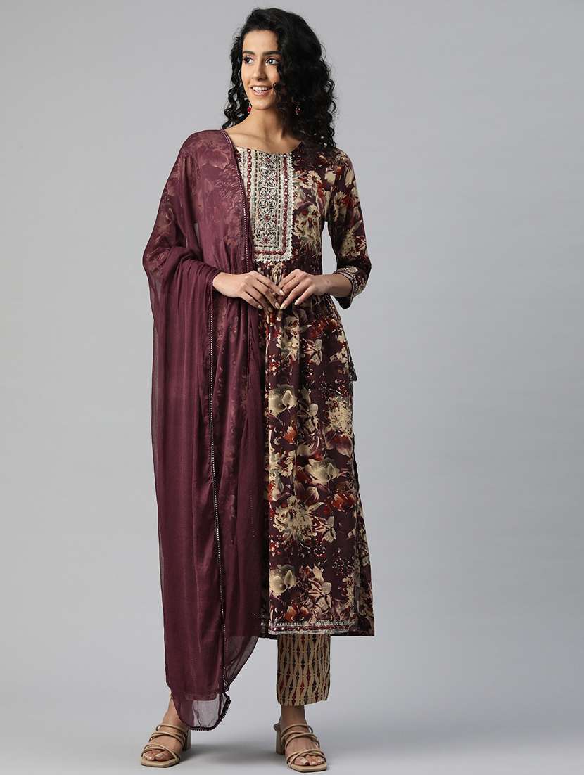 women three quarter sleeve kurta pant with dupatta set