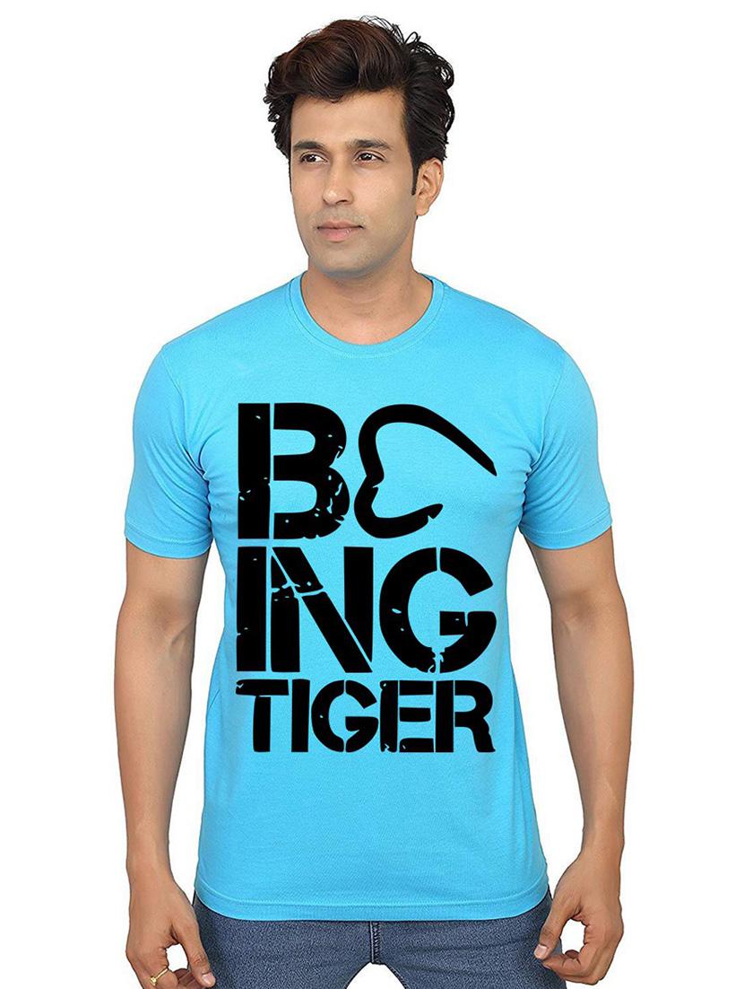 men round neck front print t-shirt - 21013330 -  Zoom Image - 0