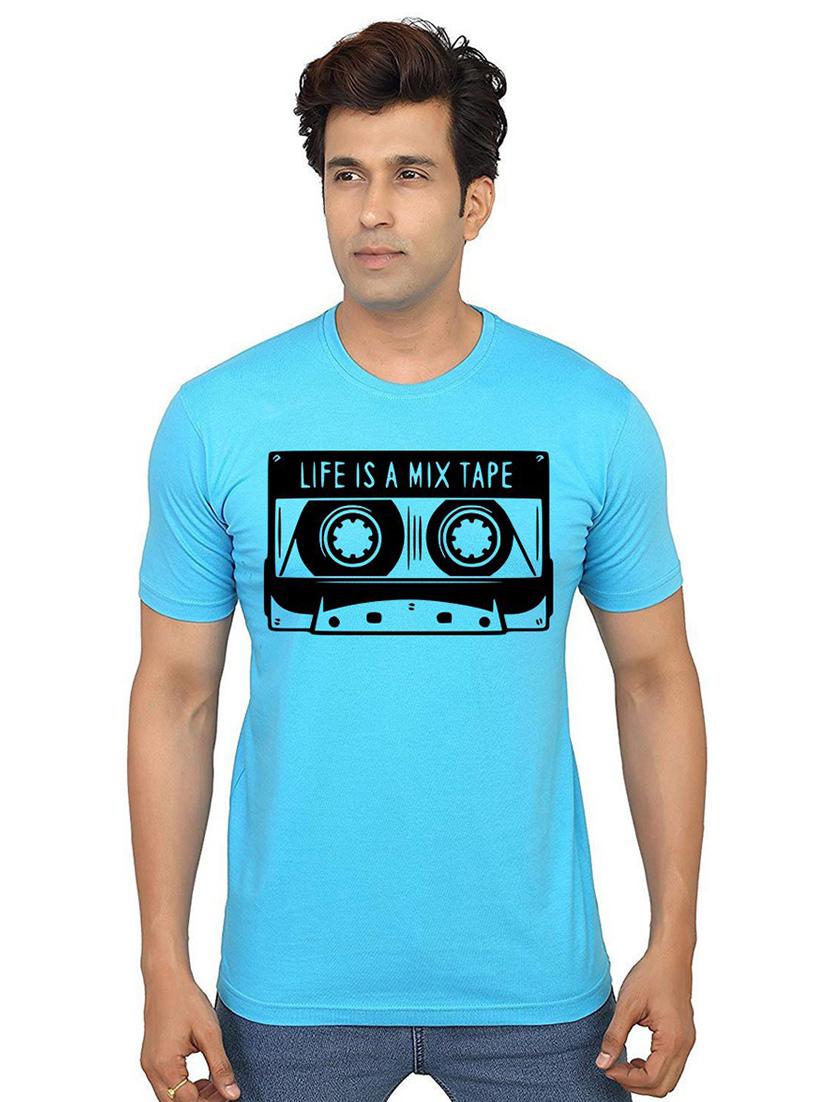 men round neck chest print t-shirt - 21013648 - Zoom Image - 0