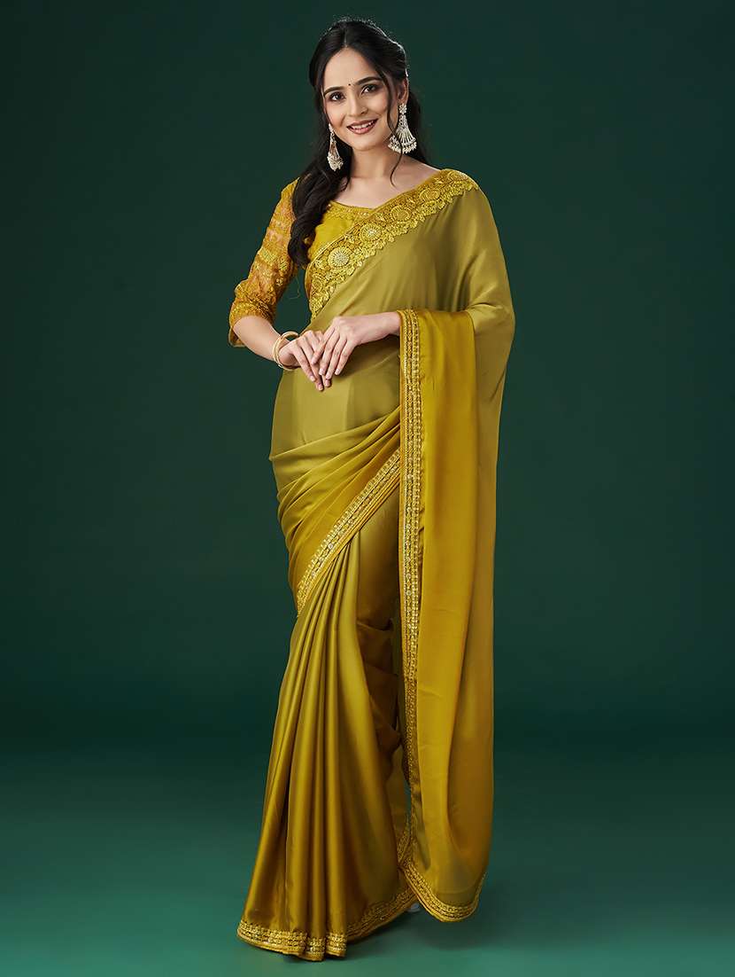 women solid with bordered saree with blouse
